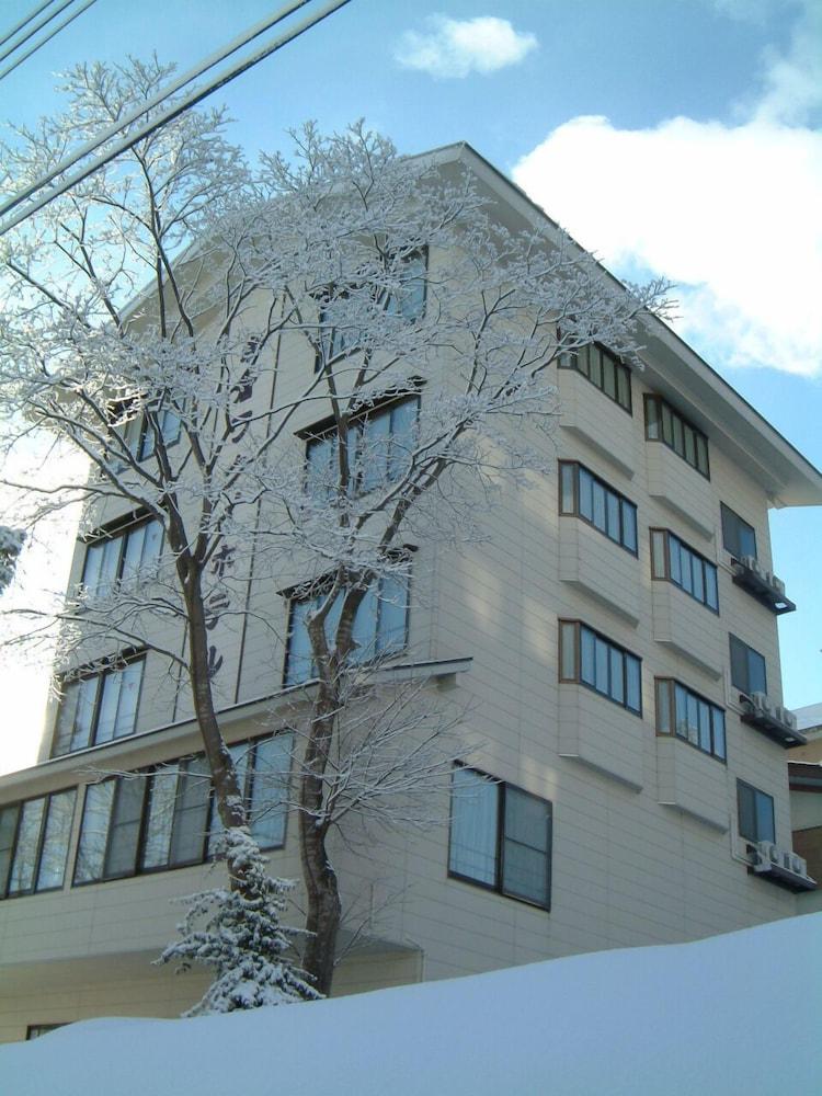 Akakura Wakui Hotel Myoko Esterno foto