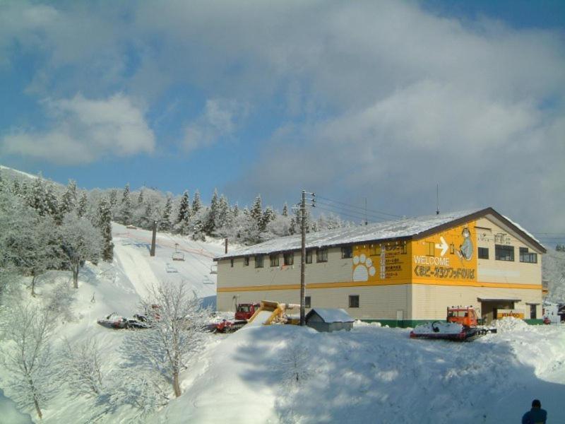 Akakura Wakui Hotel Myoko Esterno foto